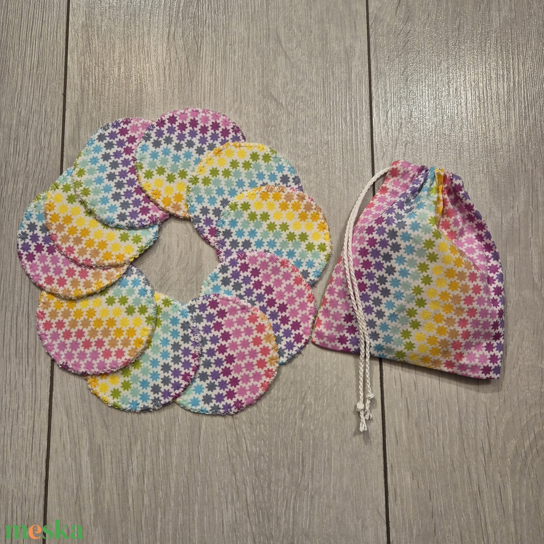 Arctisztító korong csillagmintával - szépségápolás - arcápolás - arctisztító korong - Meska.hu Arctisztító korong csillagmintával - szépségápolás - arcápolás - arctisztító korong - Meska.hu