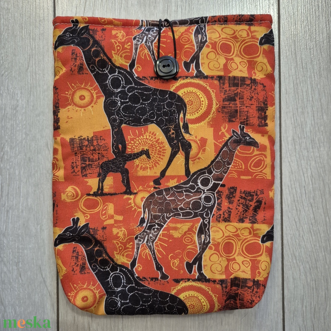 Könyvtok - zsiráfos - könyv & zene - könyvtok - Meska.hu