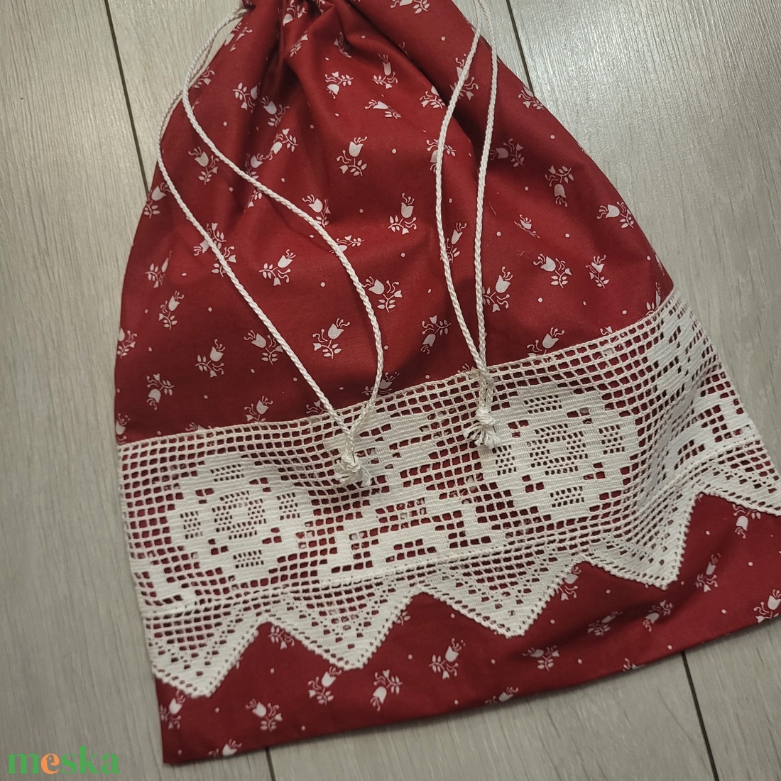 Virágos kenyereszsák csipkével díszítve - táska & tok - bevásárlás & shopper táska - kenyeres zsák - Meska.hu