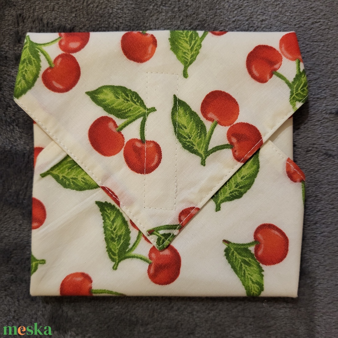 Öko szendvicscsomagoló - cseresznyés - táska & tok - uzsonna- & ebéd tartó - szendvics csomagoló - Meska.hu