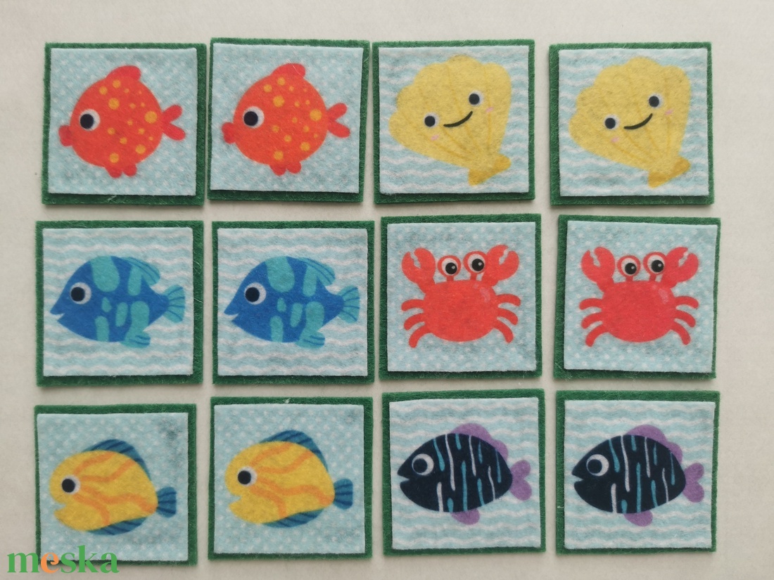 Mini társasjáték-könyvecske - robotos  - játék & sport - textilkönyv & babakönyv - Meska.hu