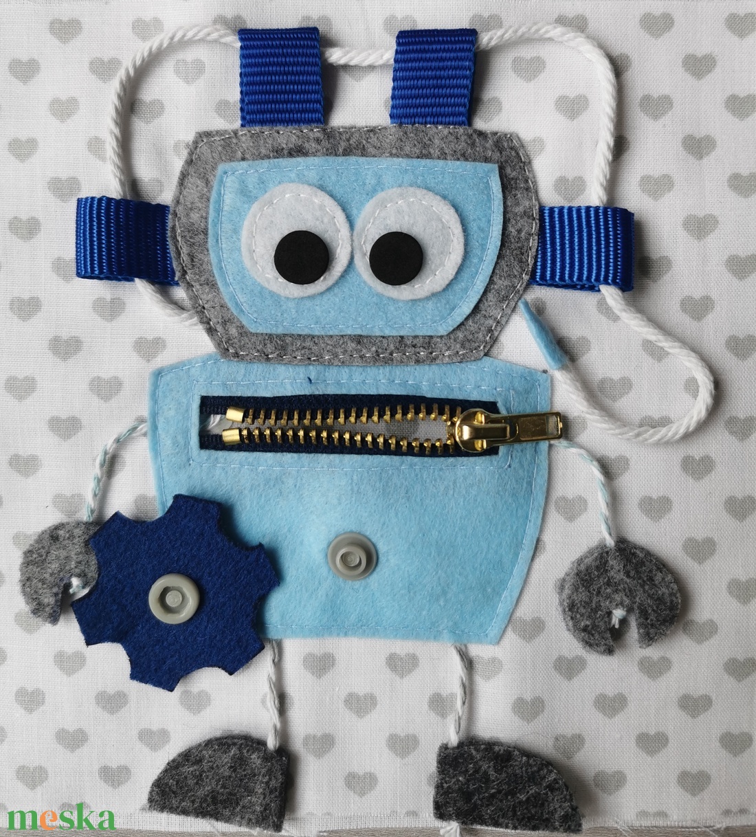 Textilkönyv egy oldala - robot  - baba - mama - baba játékok - textilkönyv & babakönyv - Meska.hu