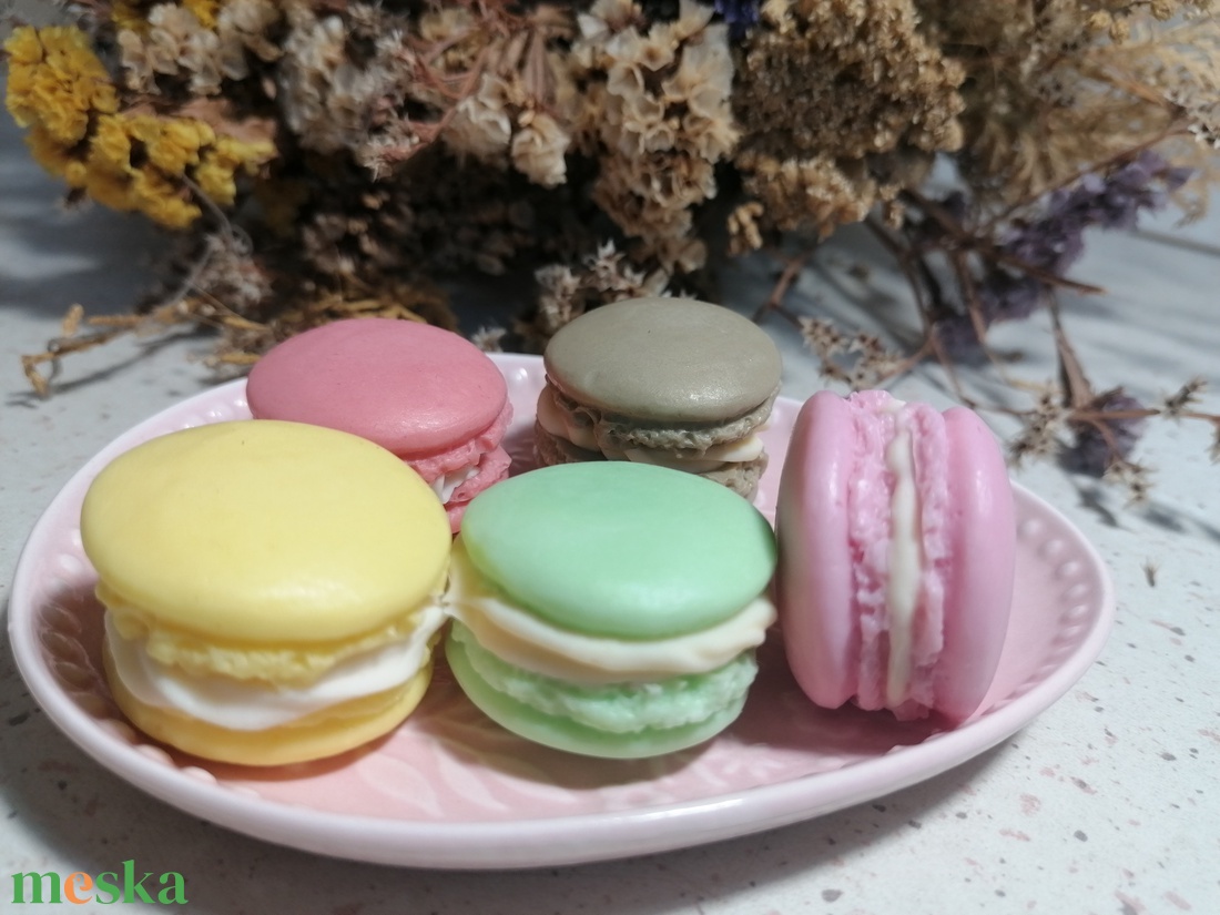 Macaron szappan válogatás díszdobozban - szépségápolás - szappan & fürdés - kézműves szappan - Meska.hu Macaron szappan válogatás díszdobozban - szépségápolás - szappan & fürdés - kézműves szappan - Meska.hu