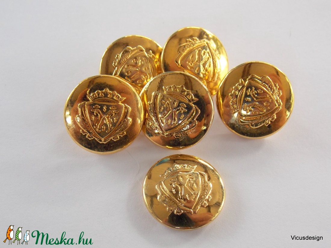  Arany színű  fém gomb 2 - kellékek & szerszámok - gyöngyfűzés kellékek - Meska.hu