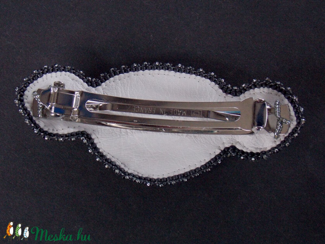 Merlinit  -gyöngy hímzett  hajcsat - ruha & divat - hajdísz & hajcsat - hajcsat & hajtű - Meska.hu