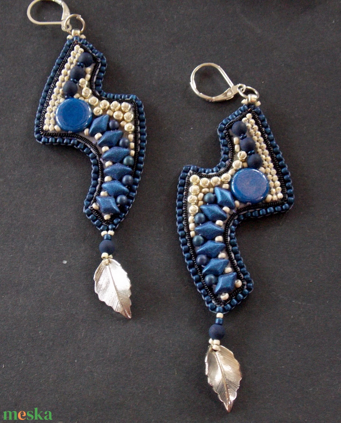 Kék Sand - gyöngy hímzett fülbevaló - ékszer - fülbevaló - lógó fülbevaló - Meska.hu