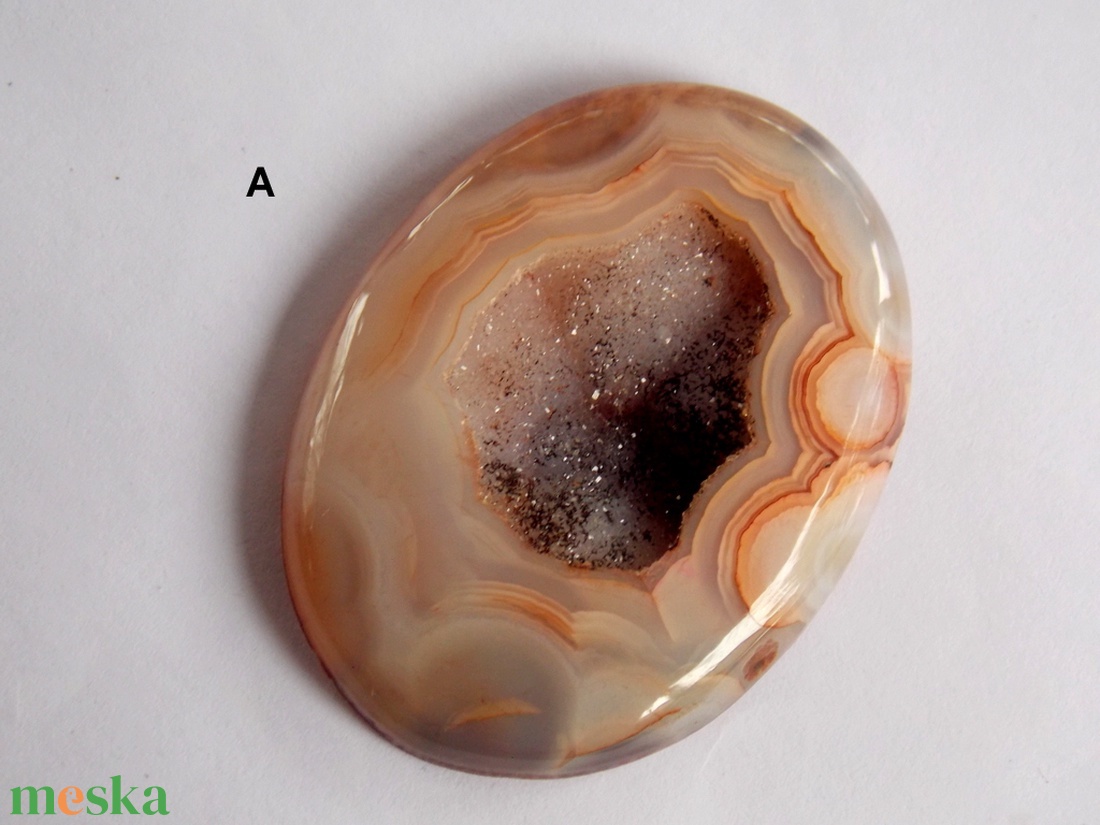 Lyukas druzy achát - kellékek & szerszámok - gyöngyfűzés kellékek - cabochon - Meska.hu Lyukas druzy achát - kellékek & szerszámok - gyöngyfűzés kellékek - cabochon - Meska.hu