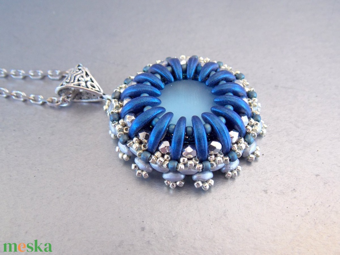 Blue sky  gyöngy hímzett medál és gyűrű tutorial - diy (csináld magad) - fűzésminták - Meska.hu