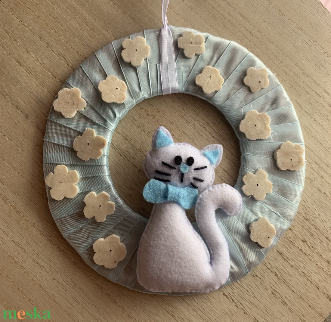 Cicás kopogtató  - otthon & életmód - dekoráció - ajtó- és ablak dekoráció - ajtódísz & kopogtató - Meska.hu