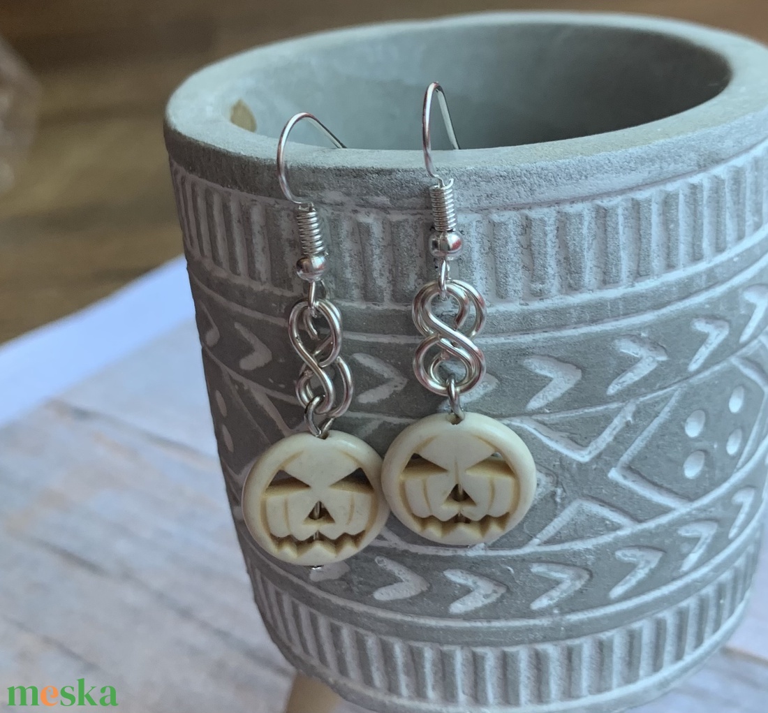 Haloween fülbevaló - ékszer - fülbevaló - lógó fülbevaló - Meska.hu Haloween fülbevaló - ékszer - fülbevaló - lógó fülbevaló - Meska.hu
