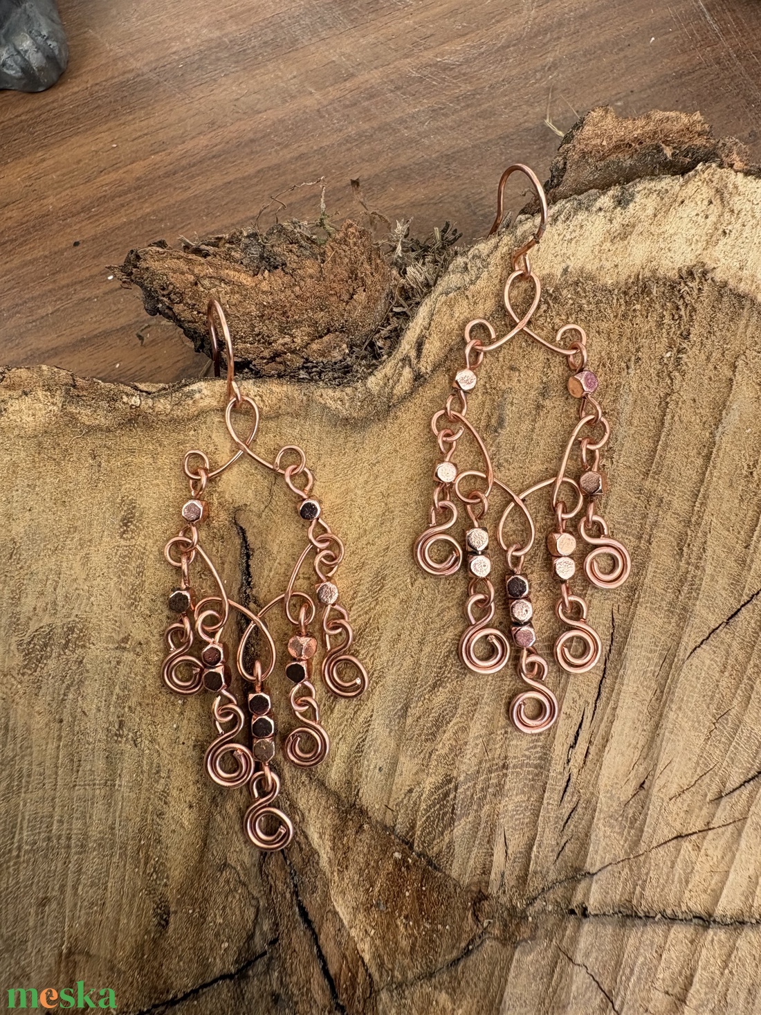 Vörösréz fülbevaló rosegold hematit gyöngyökkel  - ékszer - fülbevaló - lógó fülbevaló - Meska.hu