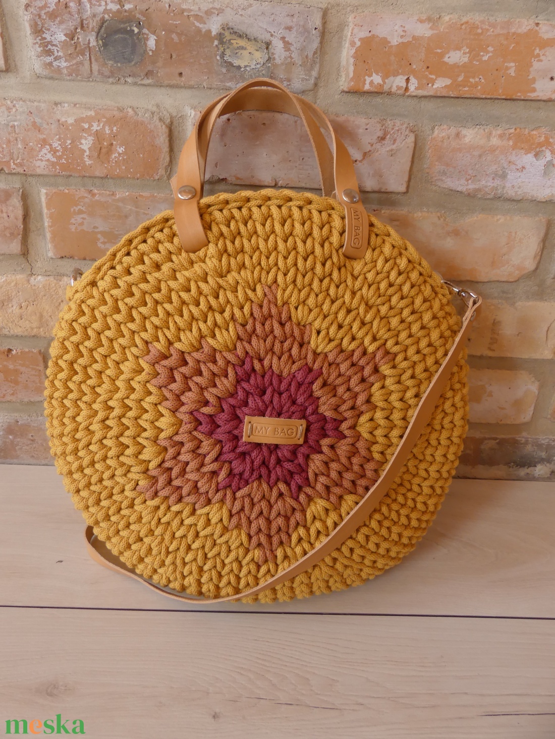 Horgolt női körtáska mustársárga színben - csillaggal a közepén - Crossbody - táska & tok - kézitáska & válltáska - vállon átvethető táska - Meska.hu Horgolt női körtáska mustársárga színben - csillaggal a közepén - Crossbody - táska & tok - kézitáska & válltáska - vállon átvethető táska - Meska.hu