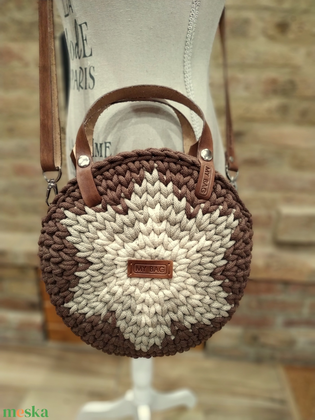 Horgolt női körtáska - MINI - csillaggal a közepén - Crossbody - CSOKIBARNA - táska & tok - kézitáska & válltáska - vállon átvethető táska - Meska.hu Horgolt női körtáska - MINI - csillaggal a közepén - Crossbody - CSOKIBARNA - táska & tok - kézitáska & válltáska - vállon átvethető táska - Meska.hu