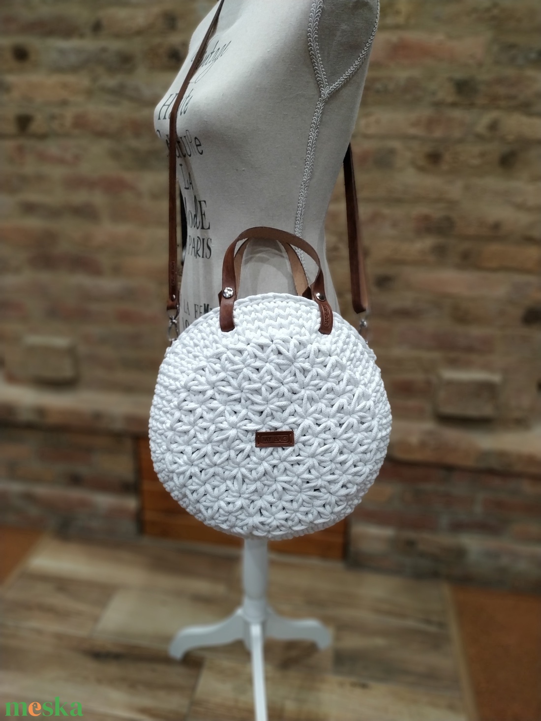 Horgolt női körtáska fehér színben - jázmin mintával - Crossbody - táska & tok - kézitáska & válltáska - vállon átvethető táska - Meska.hu