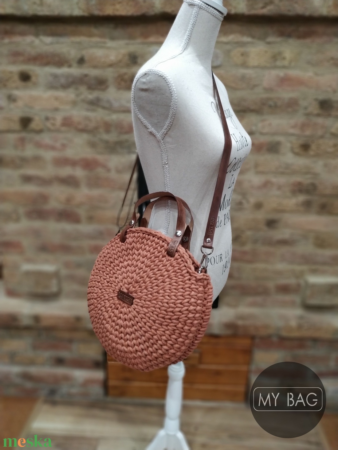 Horgolt női körtáska TERRAKOTTA színben - Crossbody - táska & tok - kézitáska & válltáska - vállon átvethető táska - Meska.hu Horgolt női körtáska TERRAKOTTA színben - Crossbody - táska & tok - kézitáska & válltáska - vállon átvethető táska - Meska.hu