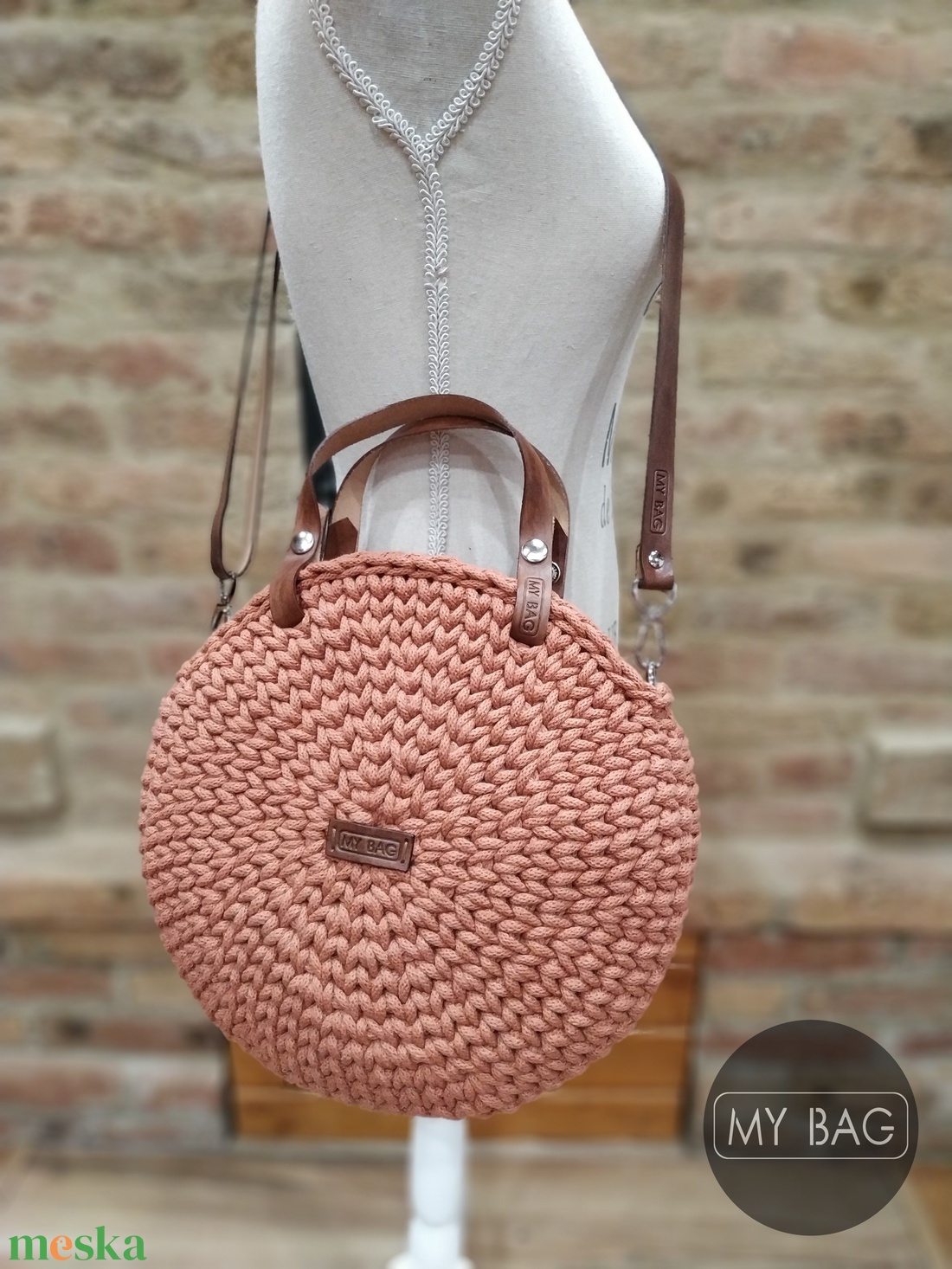 Horgolt női körtáska TERRAKOTTA színben - Crossbody - táska & tok - kézitáska & válltáska - vállon átvethető táska - Meska.hu Horgolt női körtáska TERRAKOTTA színben - Crossbody - táska & tok - kézitáska & válltáska - vállon átvethető táska - Meska.hu