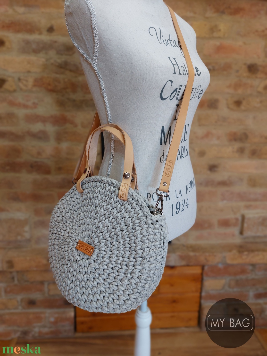 Horgolt női körtáska BÉZS színben - Crossbody - táska & tok - kézitáska & válltáska - vállon átvethető táska - Meska.hu Horgolt női körtáska BÉZS színben - Crossbody - táska & tok - kézitáska & válltáska - vállon átvethető táska - Meska.hu