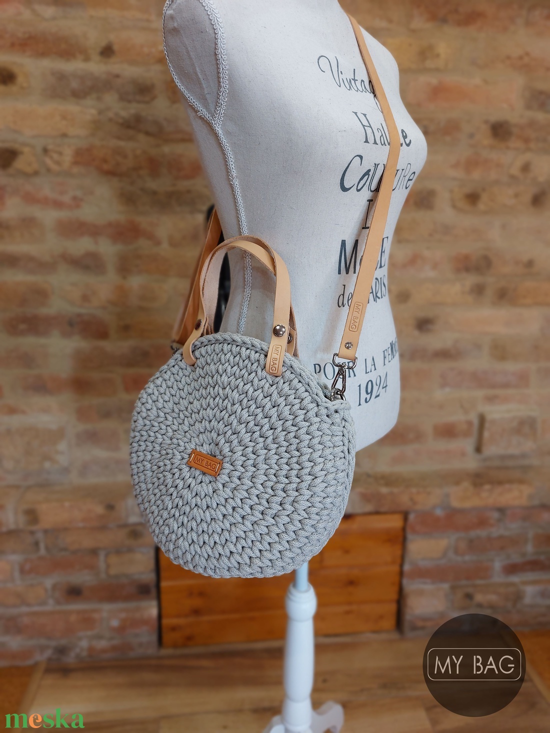 Horgolt női körtáska BÉZS színben - Crossbody - táska & tok - kézitáska & válltáska - vállon átvethető táska - Meska.hu Horgolt női körtáska BÉZS színben - Crossbody - táska & tok - kézitáska & válltáska - vállon átvethető táska - Meska.hu