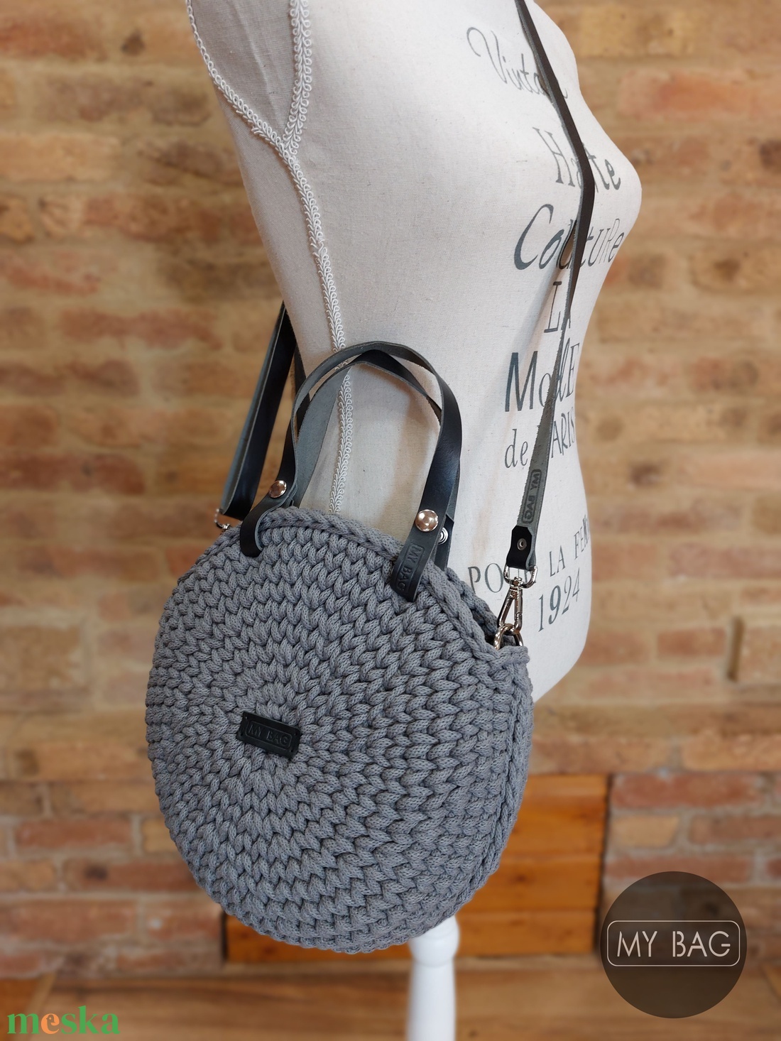 Horgolt női körtáska STONE GREY színben - Crossbody - táska & tok - kézitáska & válltáska - vállon átvethető táska - Meska.hu Horgolt női körtáska STONE GREY színben - Crossbody - táska & tok - kézitáska & válltáska - vállon átvethető táska - Meska.hu
