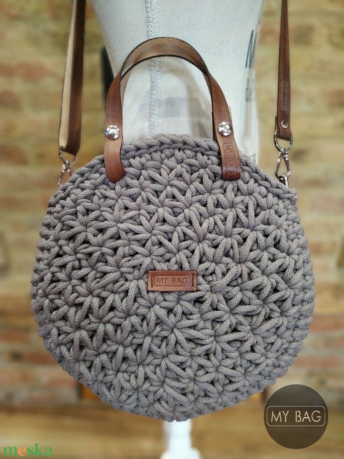 Horgolt női körtáska CAPUCCINO színben - jázmin mintával - Crossbody - táska & tok - kézitáska & válltáska - vállon átvethető táska - Meska.hu Horgolt női körtáska CAPUCCINO színben - jázmin mintával - Crossbody - táska & tok - kézitáska & válltáska - vállon átvethető táska - Meska.hu