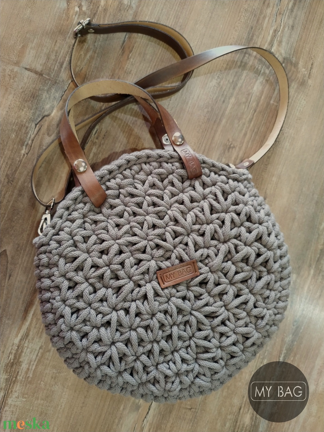 Horgolt női körtáska CAPUCCINO színben - jázmin mintával - Crossbody - táska & tok - kézitáska & válltáska - vállon átvethető táska - Meska.hu Horgolt női körtáska CAPUCCINO színben - jázmin mintával - Crossbody - táska & tok - kézitáska & válltáska - vállon átvethető táska - Meska.hu