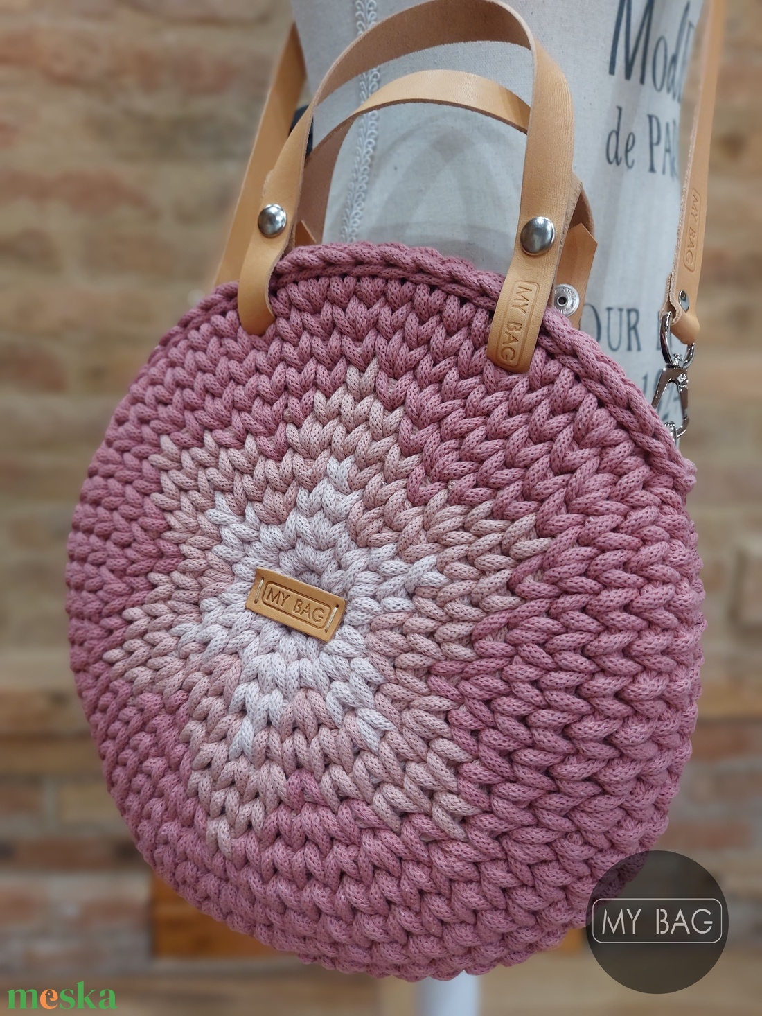 Horgolt női körtáska BLOSSOM színben - csillaggal a közepén - Crossbody - táska & tok - kézitáska & válltáska - vállon átvethető táska - Meska.hu Horgolt női körtáska BLOSSOM színben - csillaggal a közepén - Crossbody - táska & tok - kézitáska & válltáska - vállon átvethető táska - Meska.hu