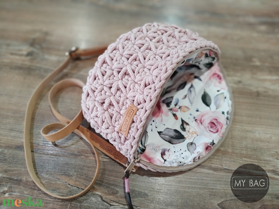 Horgolt övtáska jázmin mintával - PASTEL PINK - táska & tok - övtáska - Meska.hu Horgolt övtáska jázmin mintával - PASTEL PINK - táska & tok - övtáska - Meska.hu