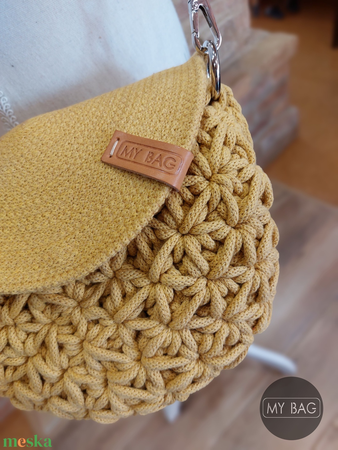 Horgolt női crossbody táska - Jázmin mintával - MUSTÁRSÁRGA - táska & tok - kézitáska & válltáska - vállon átvethető táska - Meska.hu