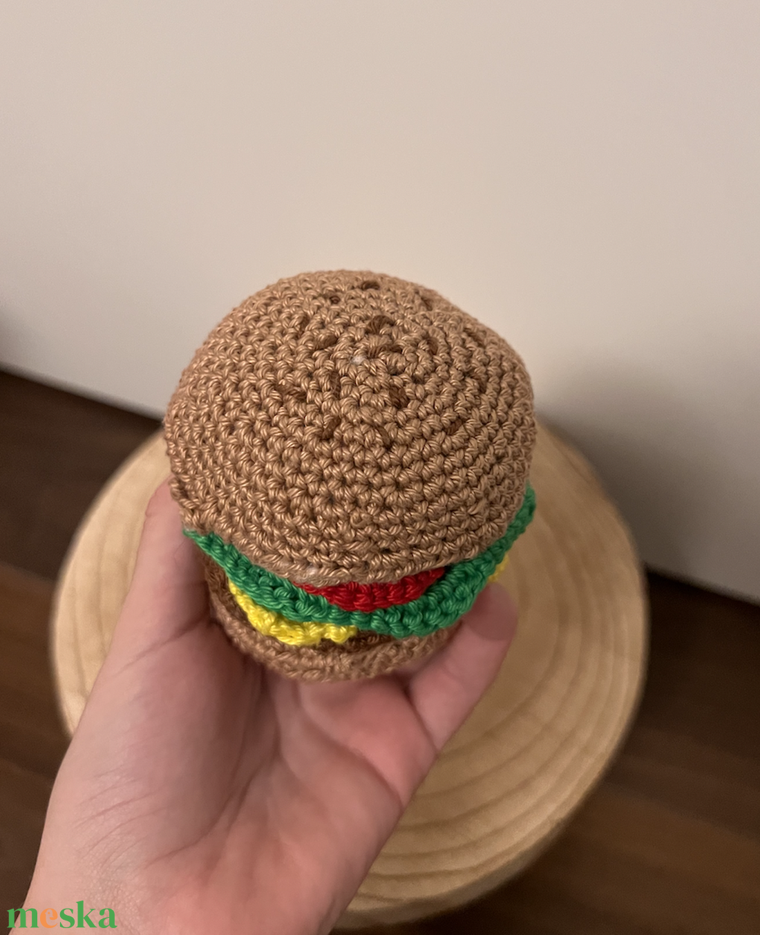 Horgolt hamburger - játék & sport - plüssállat & játékfigura - más figura - Meska.hu