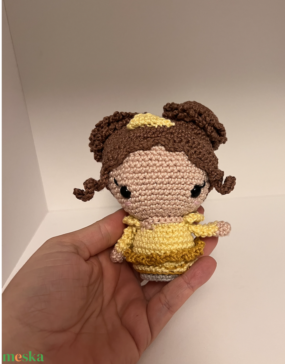 Barna hajú horgolt hercegnő - játék & sport - plüssállat & játékfigura - ember - Meska.hu