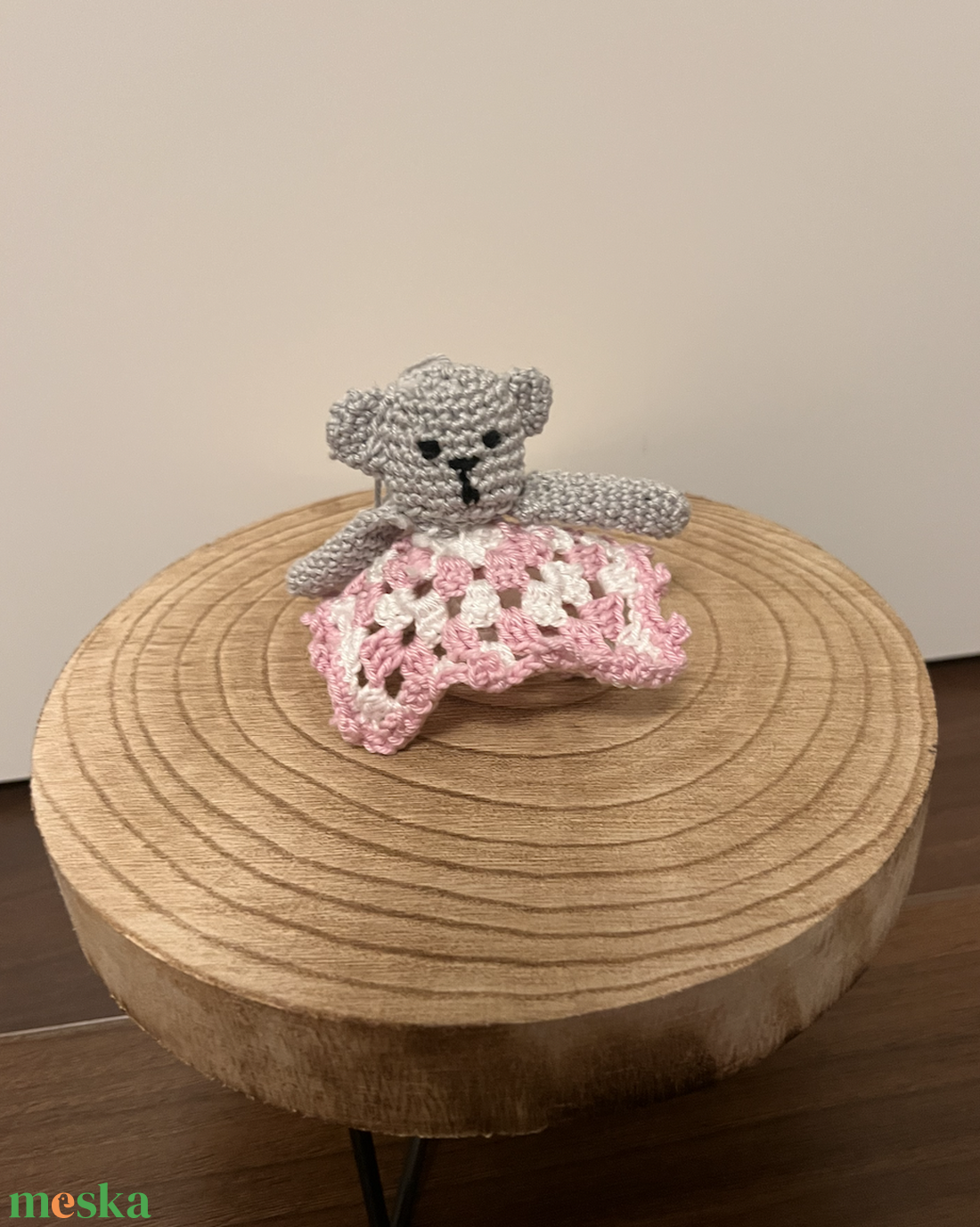 Horgolt alvós maci - játék & sport - plüssállat & játékfigura - maci - Meska.hu