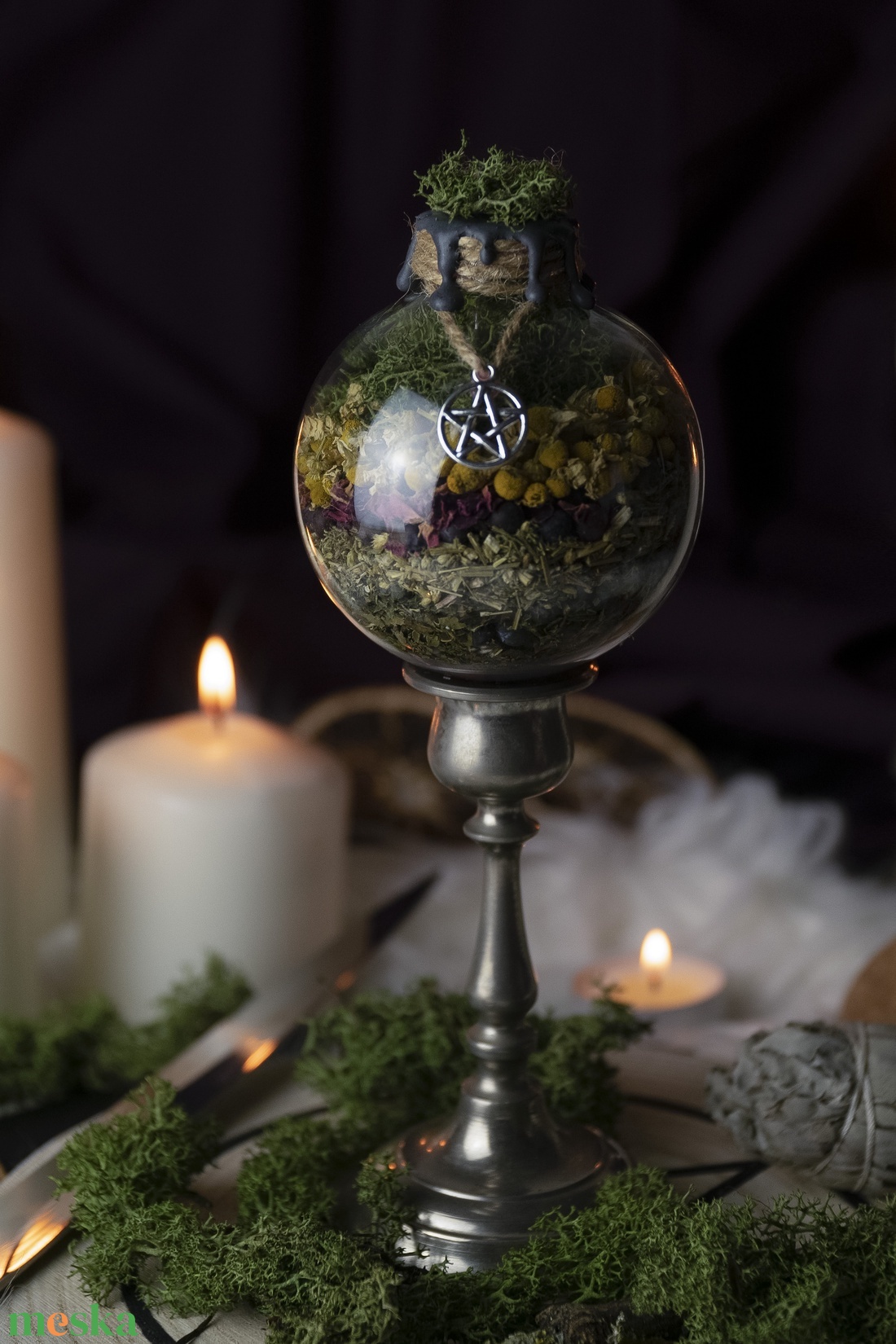 Védelmi Witch Ball, kézműves boszorkány gömb, otthonvédő, energiatisztító, nyugalmat teremtő - otthon & életmód - dekoráció - ajtó- és ablak dekoráció - ablakdísz - Meska.hu