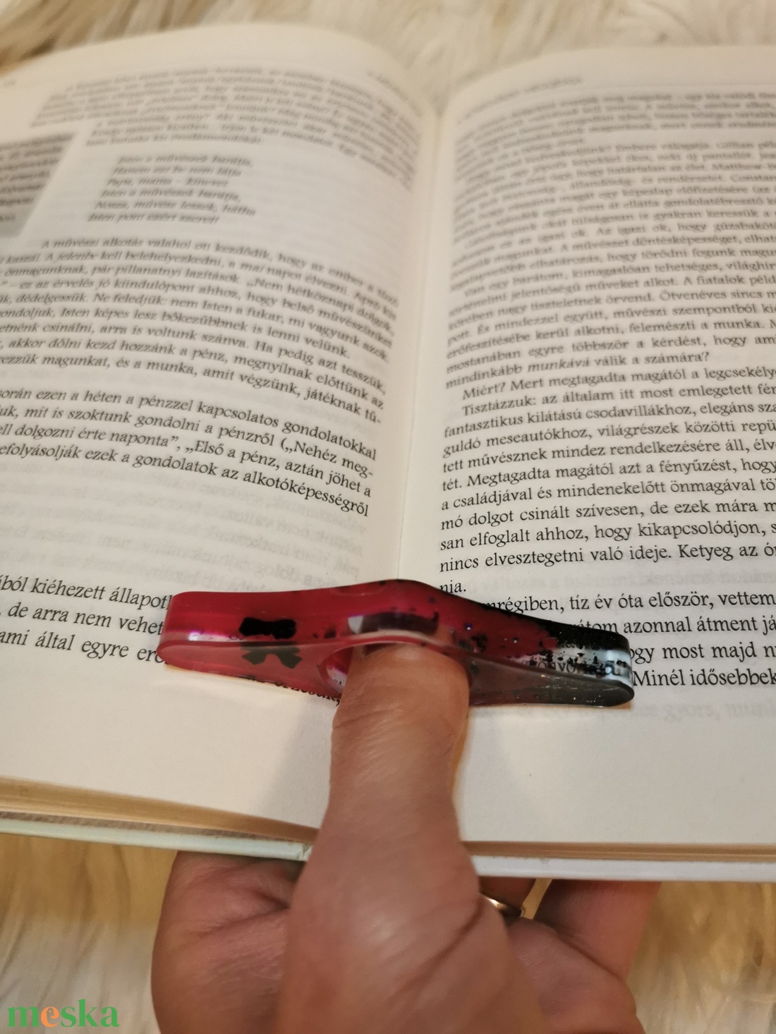 Könyvgerincvédő-könyves ajándék - könyv & zene - könyvjelző - Meska.hu