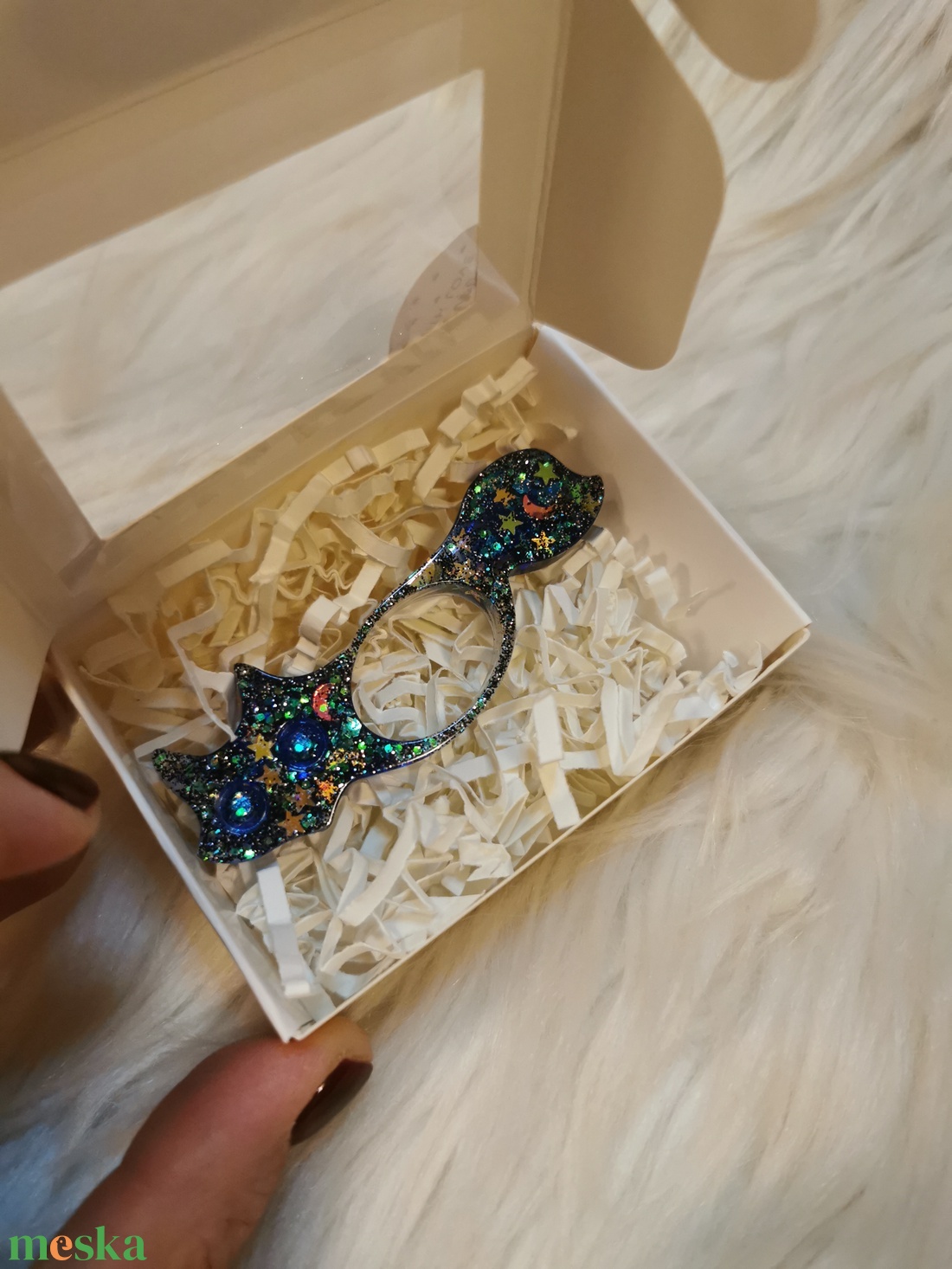 Könyvgerincvédő-könyves ajándék - könyv & zene - könyvjelző - Meska.hu