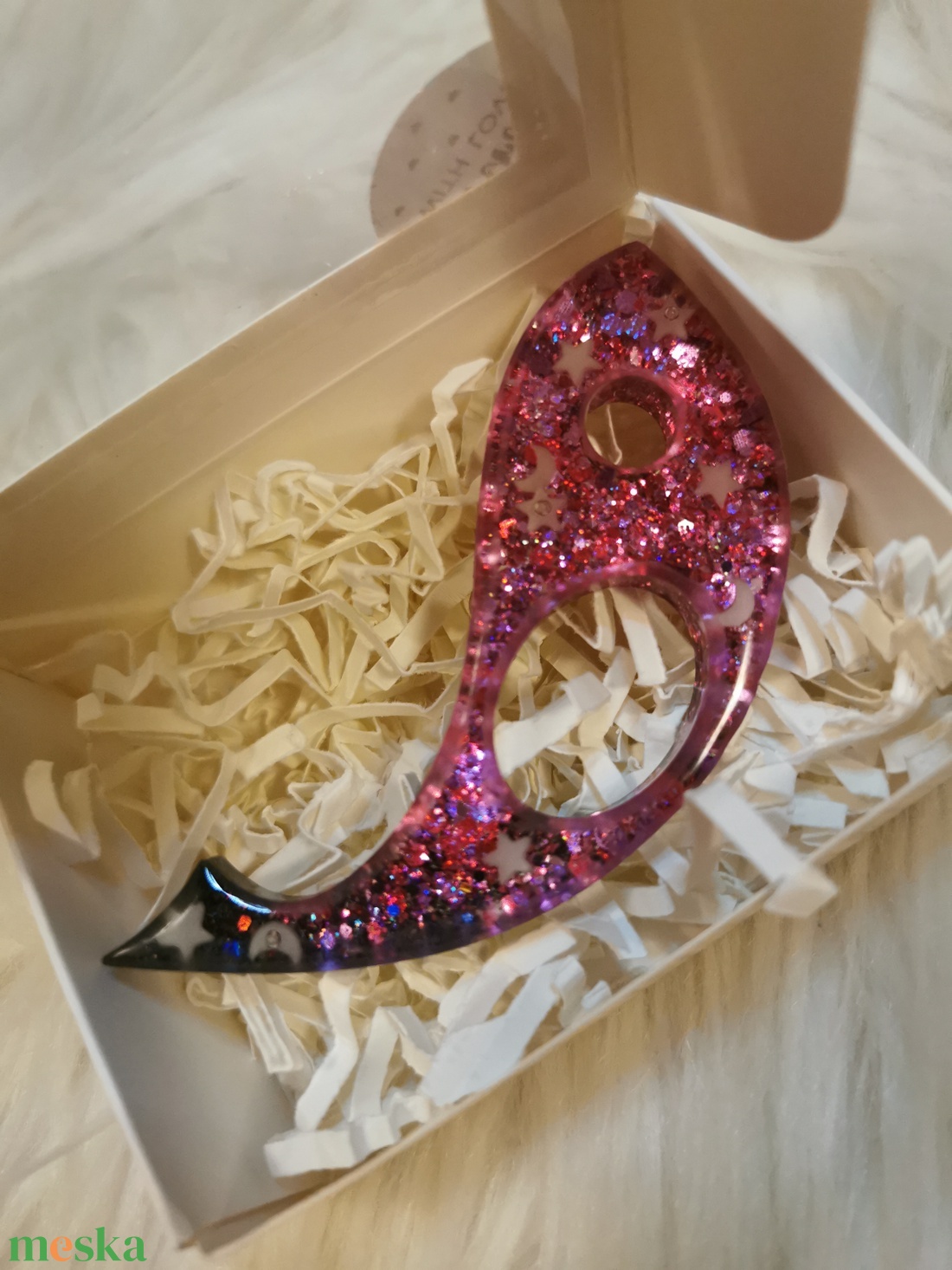 Foszforeszkáló Könyvgerincvédő-könyves ajándék - könyv & zene - könyvjelző - Meska.hu