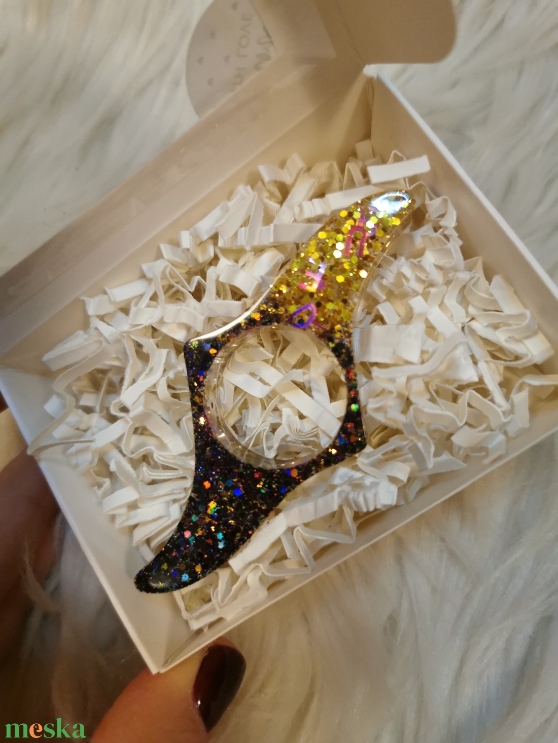 Könyvgerincvédő-könyves ajándék - könyv & zene - könyvjelző - Meska.hu