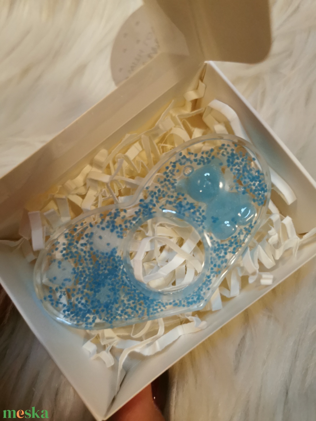 Foszforeszkáló Könyvgerincvédő-könyves ajándék - könyv & zene - könyvjelző - Meska.hu