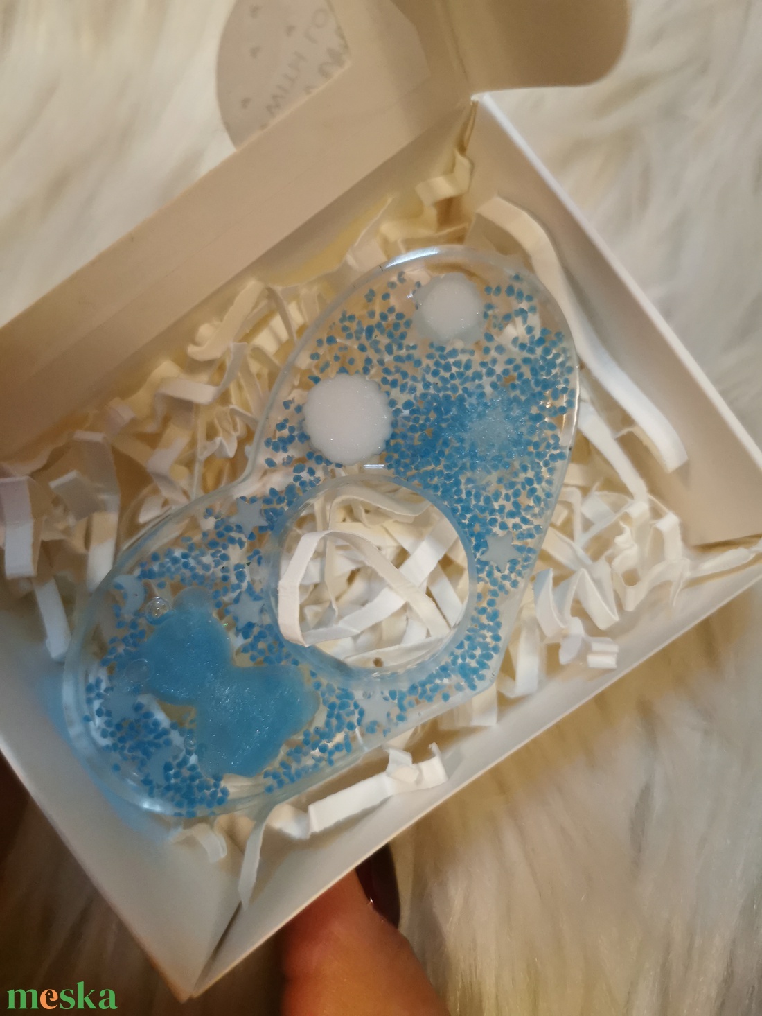 Foszforeszkáló Könyvgerincvédő-könyves ajándék - könyv & zene - könyvjelző - Meska.hu