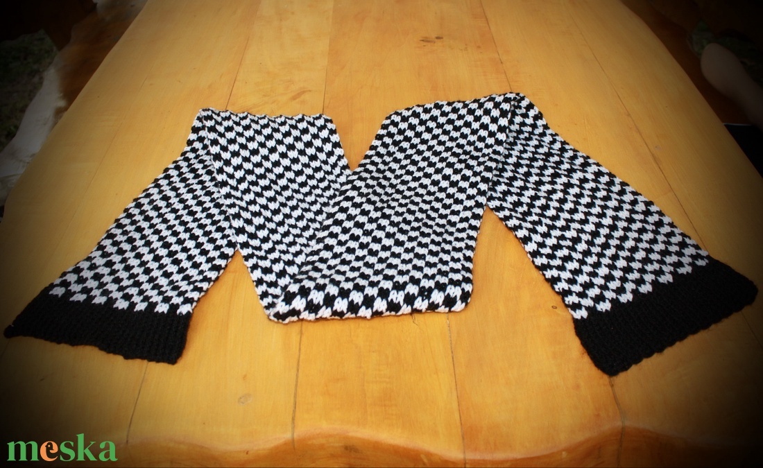 Hosszú sál - pepita mintás - ruha & divat - sál, sapka, kendő - sál - Meska.hu