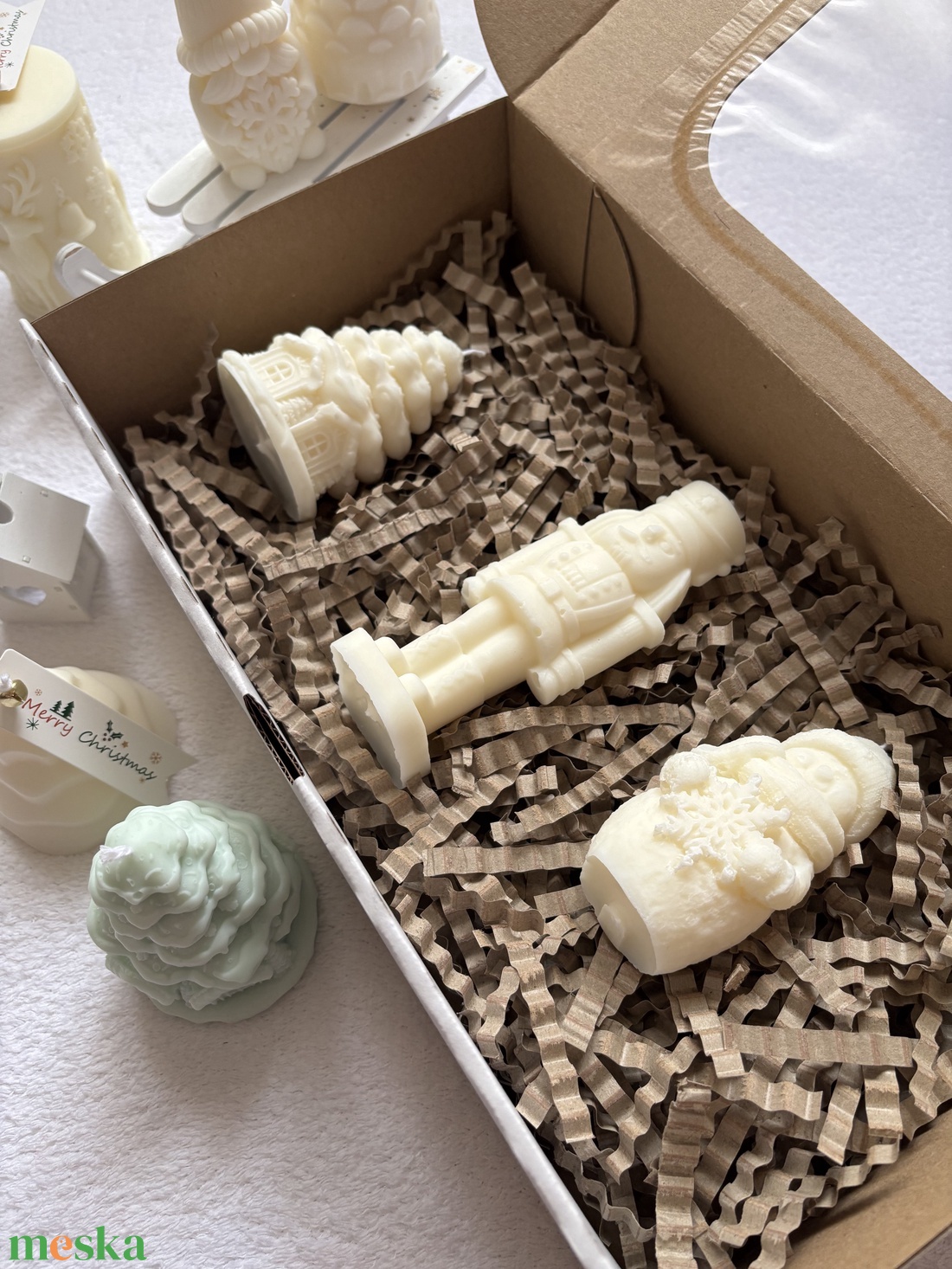 Klasszikus Karácsony  kézzel öntött natúr gyertya szett ajándékdobozban - karácsony - karácsonyi lakásdekoráció - karácsonyi illatgyertya, mécses - Meska.hu