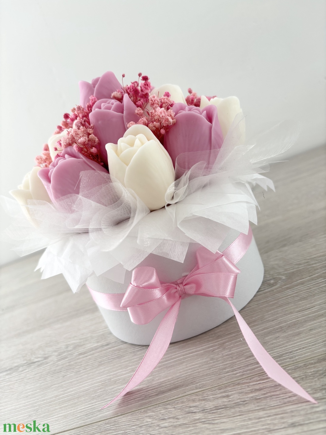 Illatos tulipán box szója viaszból � elegáns virágdoboz ajándék - otthon & életmód - gyertya, illat, aroma - illatviasz - Meska.hu