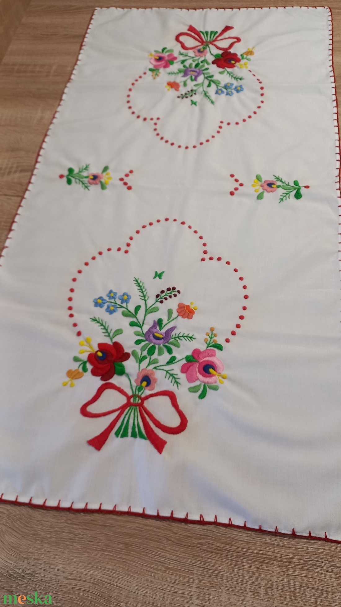 Himzett futó -  - Meska.hu