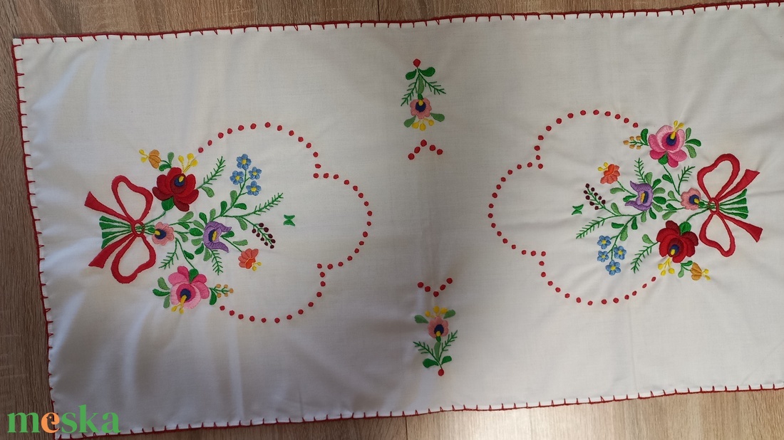 Himzett futó -  - Meska.hu