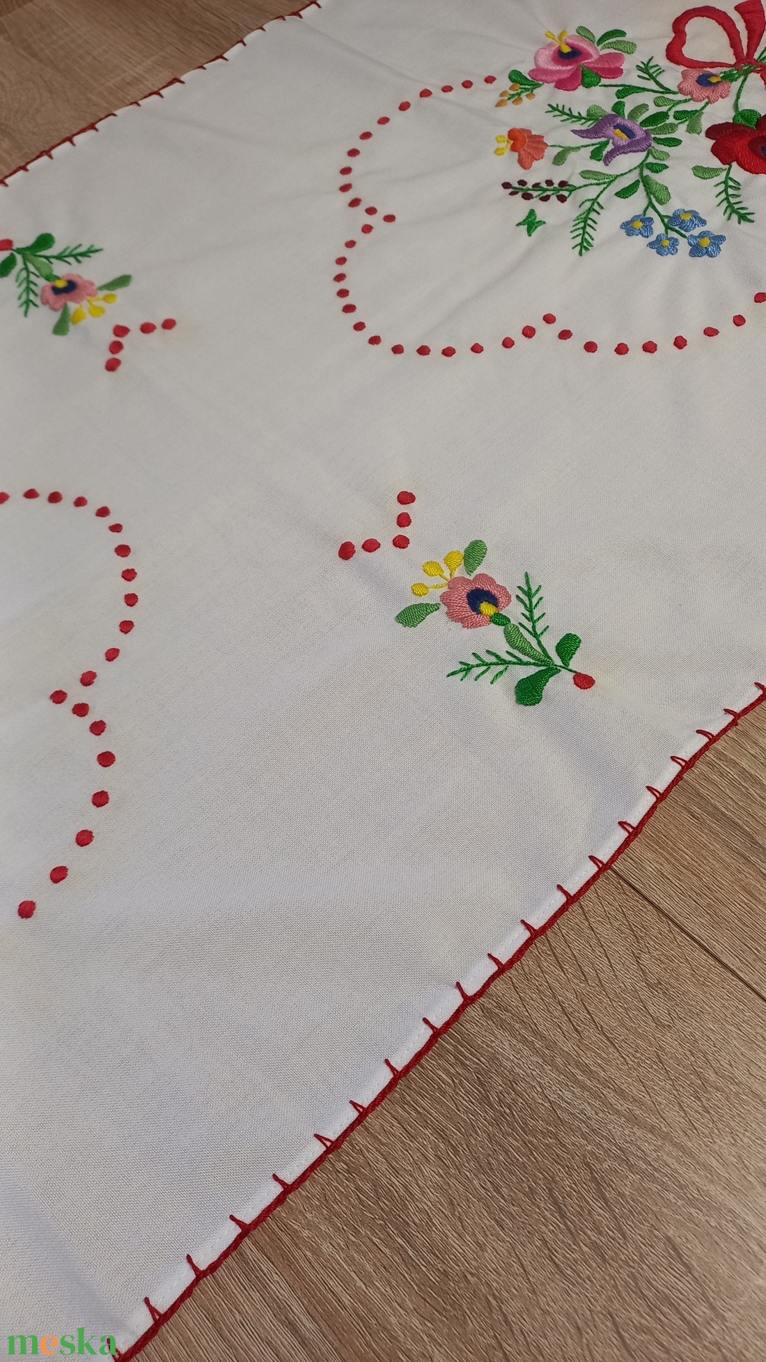 Himzett futó -  - Meska.hu