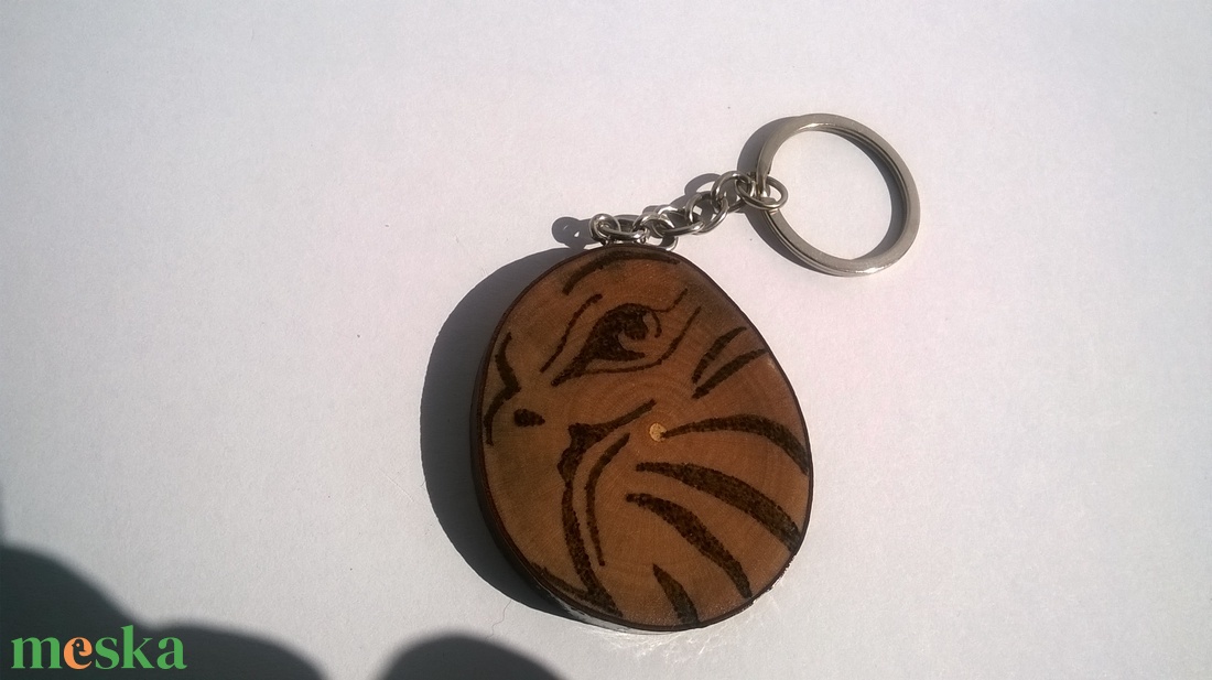 Sas madaras kulcstartó - táska & tok - kulcstartó & táskadísz - kulcstartó - Meska.hu