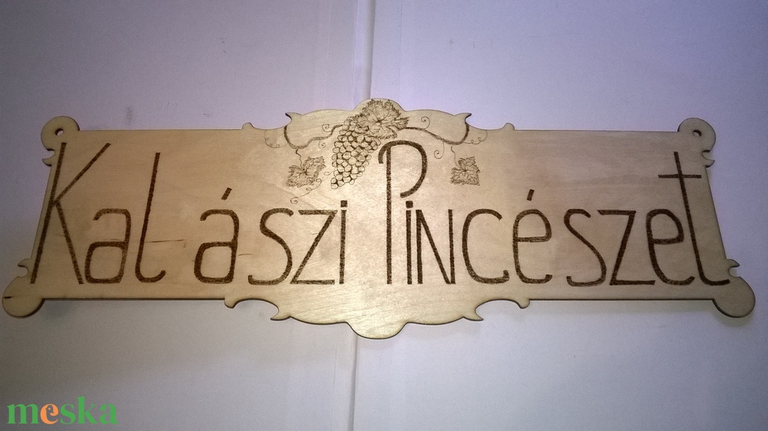 Pincészeti utca tábla - otthon & életmód - ház & kert - házszám - Meska.hu Pincészeti utca tábla - otthon & életmód - ház & kert - házszám - Meska.hu