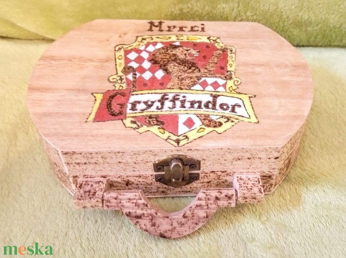 Harry Potter-es doboz - otthon & életmód - dekoráció - asztal és polc dekoráció - díszdoboz - Meska.hu