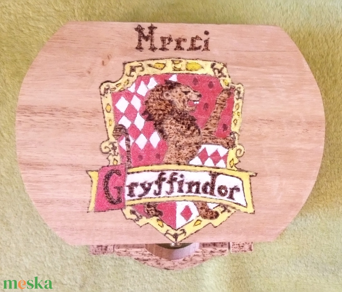 Harry Potter-es doboz - otthon & lakás - dekoráció - asztal és polc dekoráció - díszdoboz - Meska.hu