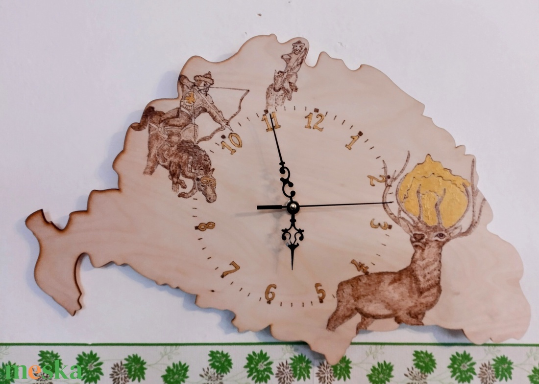 A csoda szarvas űzése fa óra - otthon & életmód - dekoráció - fali és függő dekoráció - falióra & óra - Meska.hu A csoda szarvas űzése fa óra - otthon & életmód - dekoráció - fali és függő dekoráció - falióra & óra - Meska.hu