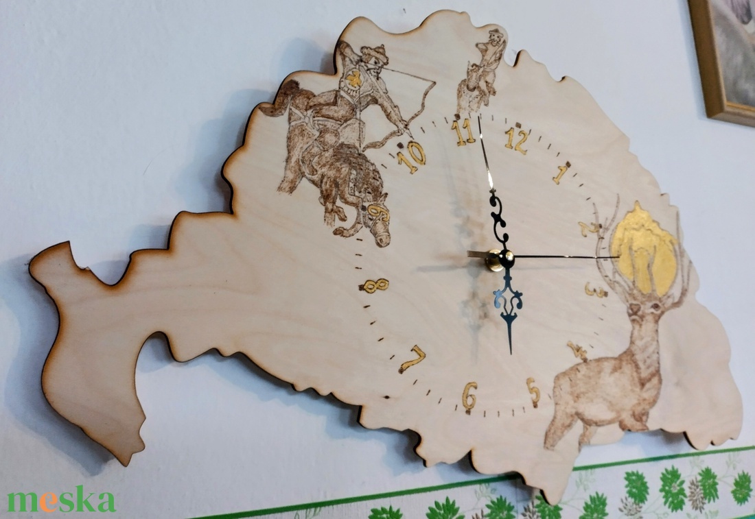 A csoda szarvas űzése fa óra - otthon & életmód - dekoráció - fali és függő dekoráció - falióra & óra - Meska.hu A csoda szarvas űzése fa óra - otthon & életmód - dekoráció - fali és függő dekoráció - falióra & óra - Meska.hu
